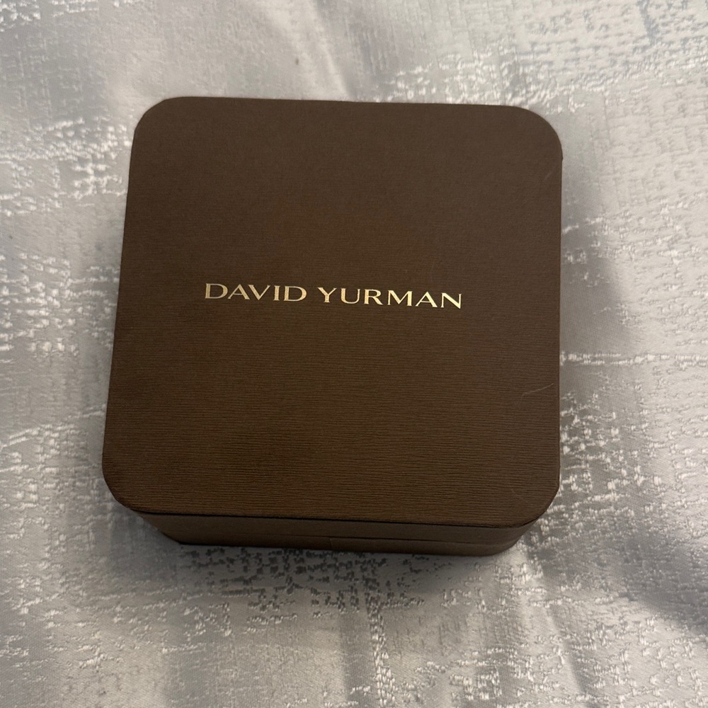 David Yurman Brown Jewelry Presentation Box with Gold Logo and green ribbon